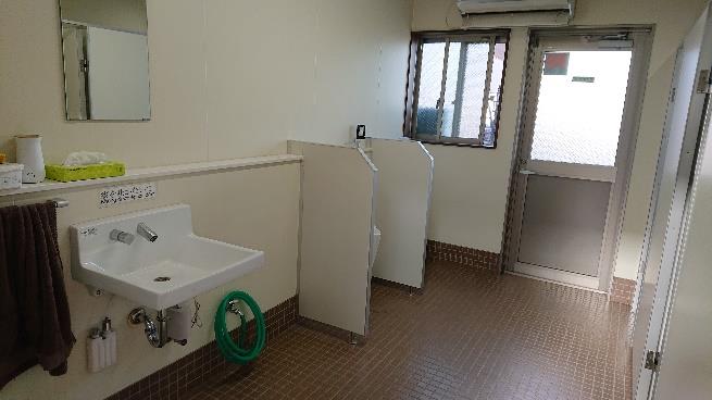 トイレ内部